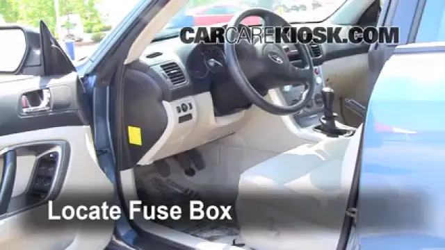 2007 Subaru Legacy 2.5i Special Edition 2.5L 4 Cyl. Sedan Fusible (interior) Cambio